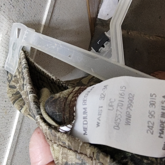 Vintage Realtree Mesh Pants Men's M 32/34 Waist Made In USA Lightweight Hunting - Picture 9 of 10
